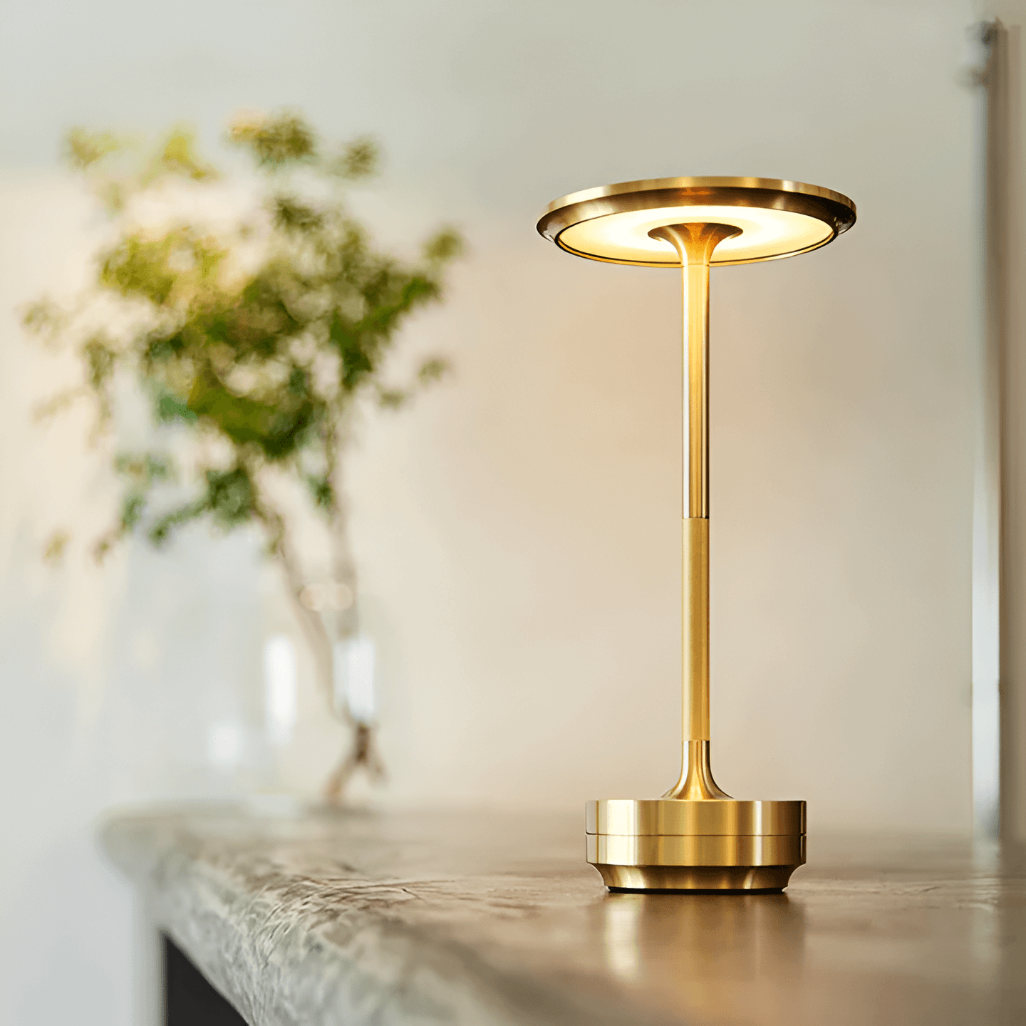 LuxeLume - Moderne draadloze en oplaadbare tafellamp
